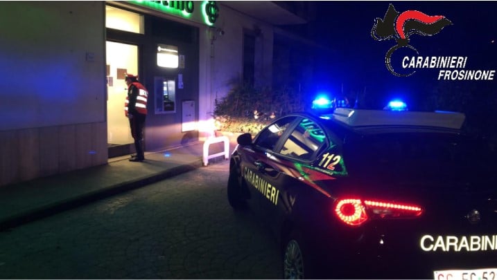 anagni rapina carabinieri