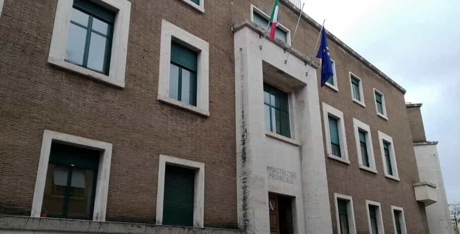 latina palazzo provincia