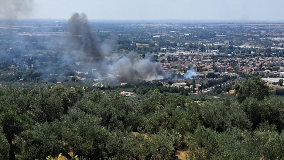 roma incendi villa adriana Tivoli