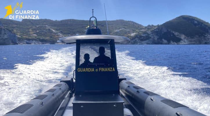 guardia di finanza mare isole pontine ponza