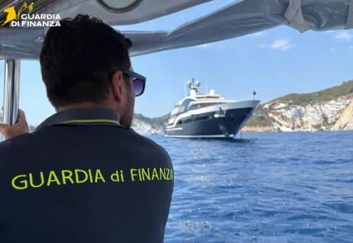 isole pontine guardia di finanza