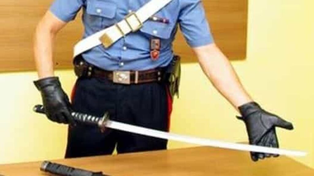 Katana roma carabinieri