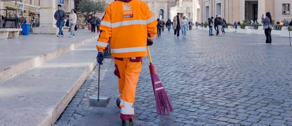 roma netturbino rifiuti