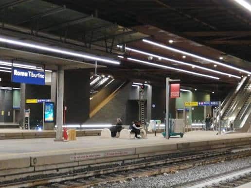 treni stazione roma tiburtina