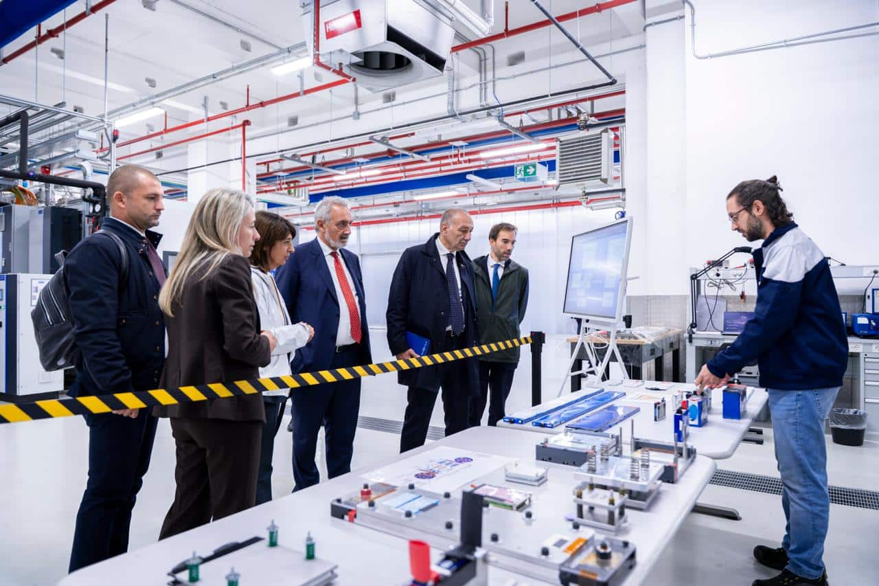Stellantis, vertice a Torino sul futuro di Cassino: la Regione Lazio attende a dicembre il piano Maserati 2 WhatsApp Image 2026 10 20 at 15.39.23